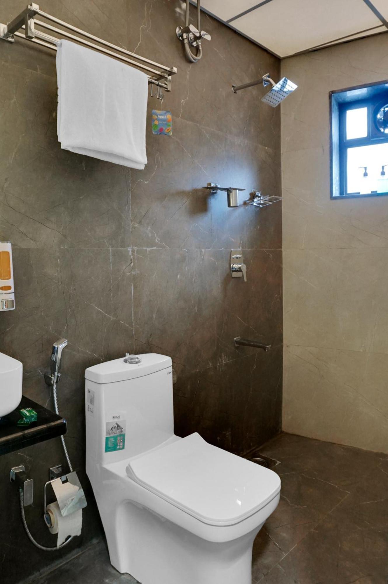 Hotel Sayba Executive Pune Extérieur photo